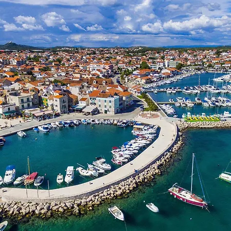 3 Bedroom Gorgeous In * Vodice