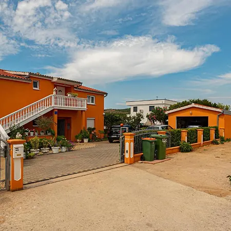 Apartament With Sea View 11